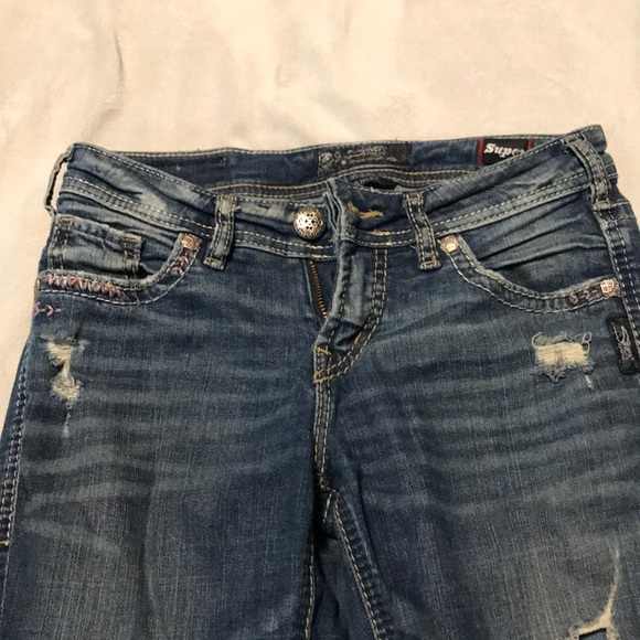 Skinny distressed jeans - Picture 2 of 5